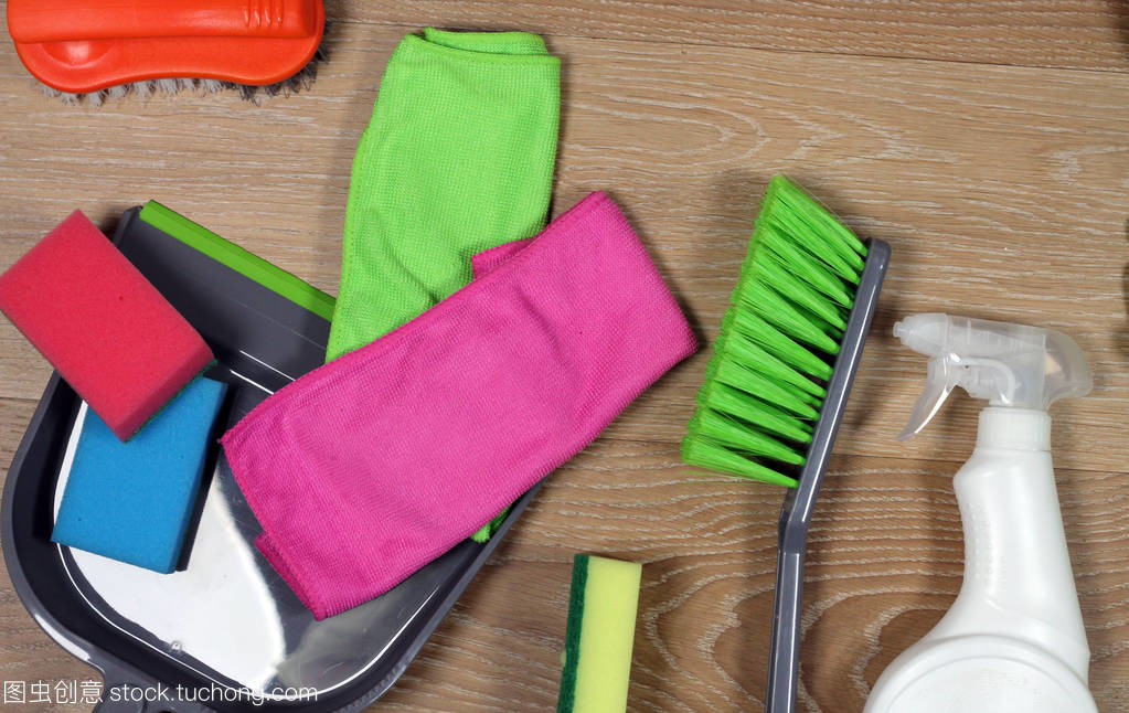 現(xiàn)代家居清潔理念與實(shí)用清潔用品指南
