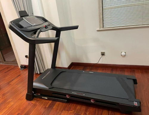 坡度調(diào)節(jié)跑步機推薦 打造高效減脂家居健身房